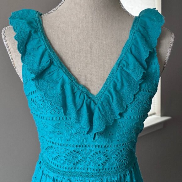 NWOT! ALICE + OLIVIA Beautiful Eyelet Boho Cotton Dress - Size 0 - Picture 2 of 8